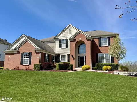 8344 Oxford, Grand Blanc, MI 48439