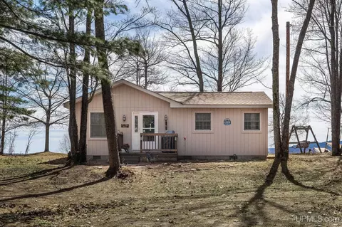 3387 Kcb, Big Bay, MI 49808