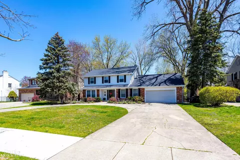 774 Middlesex, Grosse Pointe Park, MI 48230