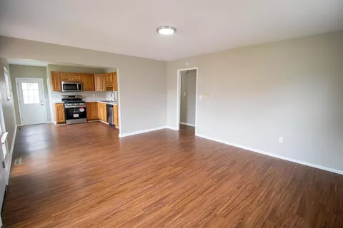 2810 Plainfield, Flint, MI 48506 photo 7