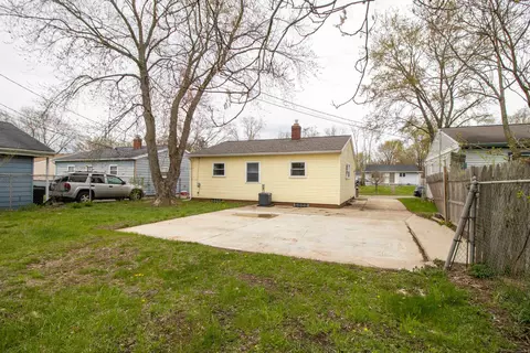 2810 Plainfield, Flint, MI 48506 photo 22