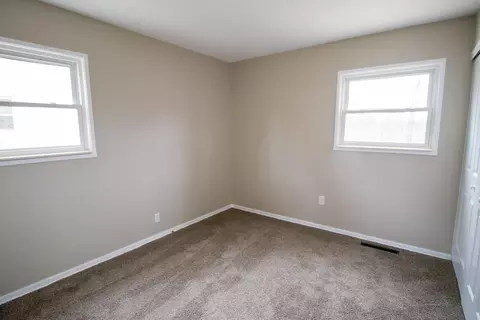 2810 Plainfield, Flint, MI 48506 photo 14