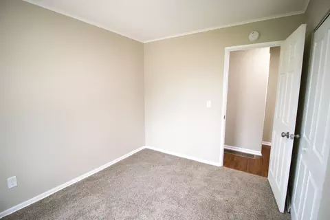 2810 Plainfield, Flint, MI 48506 photo 13