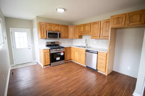 2810 Plainfield, Flint, MI 48506 photo 3