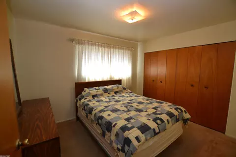 Bedroom - 32205 Stricker, Warren, MI 48088 photo 2 of 2