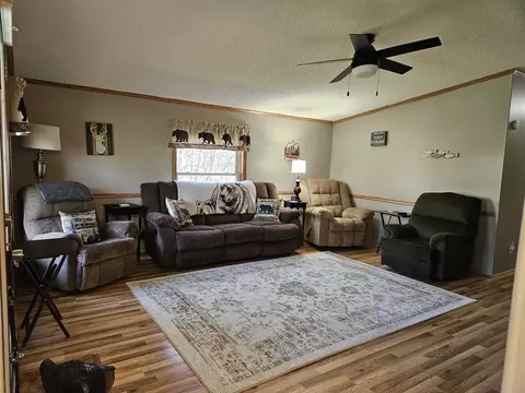 1752 Linksview Way, Gladwin, MI 48624 photo 5
