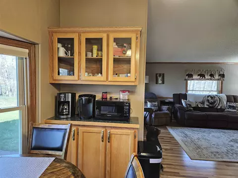 1752 Linksview Way, Gladwin, MI 48624 photo 7