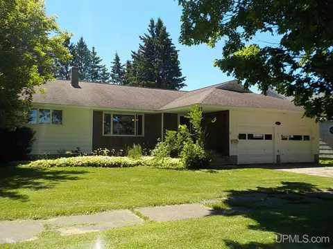 1119 Harrison, Crystal Falls, MI 49920