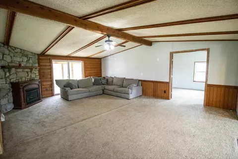 Living - 7414 E Frances, Mount Morris, MI 48458 photo 1 of 4