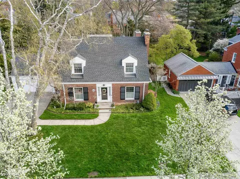 Exterior - 64 Hawthorne, Grosse Pointe Shores, MI 48236 photo 7 of 15