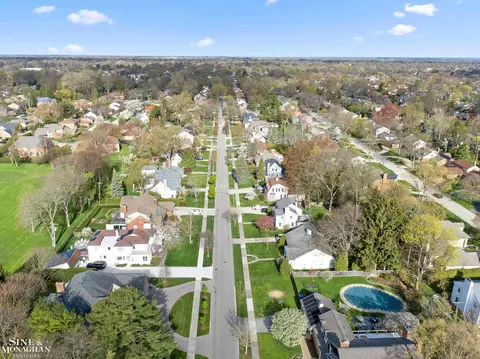 View/Area - 64 Hawthorne, Grosse Pointe Shores, MI 48236 photo 7 of 20