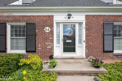 Exterior - 64 Hawthorne, Grosse Pointe Shores, MI 48236 photo 2 of 15