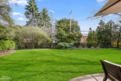 Exterior - 64 Hawthorne, Grosse Pointe Shores, MI 48236 photo 5 of 15