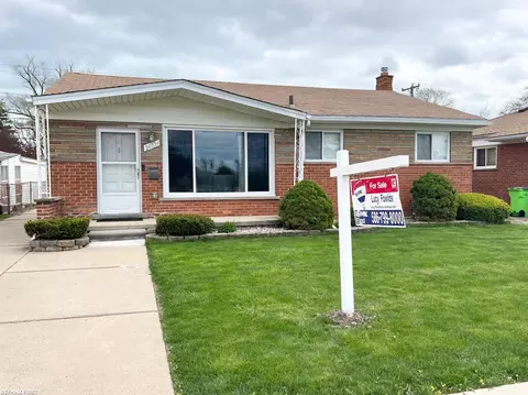 24834 Kelly, Eastpointe, MI 48021
