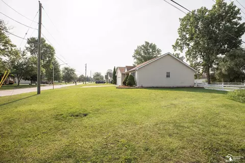 Exterior - 26185 Matilda, Flat Rock, MI 48134 photo 11 of 12