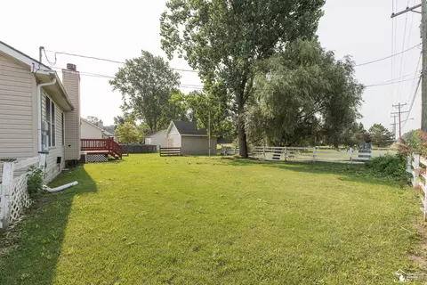 Exterior - 26185 Matilda, Flat Rock, MI 48134 photo 10 of 12