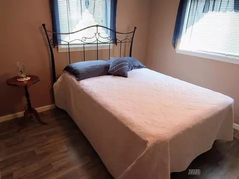 Bedroom - 264 274 Flynn, Gladwin, MI 48624 photo 4 of 4