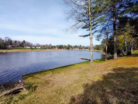 View/Area - 264 274 Flynn, Gladwin, MI 48624 photo 12 of 14