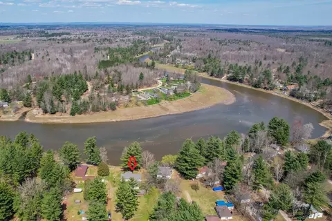 View/Area - 264 274 Flynn, Gladwin, MI 48624 photo 5 of 14