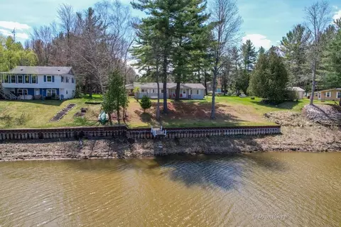 View/Area - 264 274 Flynn, Gladwin, MI 48624 photo 8 of 14