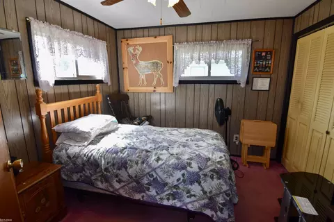 Bedroom - 912 Fruit, Algonac, MI 48001 photo 4 of 4