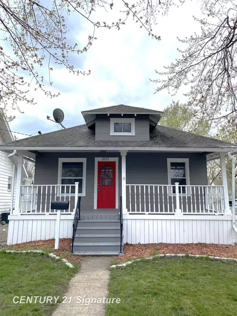 2135 N Clinton, Saginaw, MI 48602