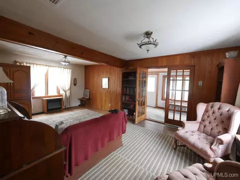 Bedroom - 3545 Seneca Location, Mohawk, MI 49950 photo 1 of 10