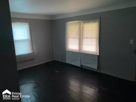702 Ingleside, Flint, MI 48507 photo 2