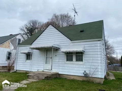 702 Ingleside, Flint, MI 48507