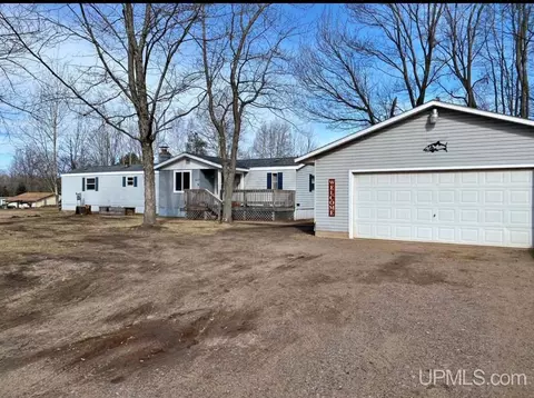 629 Brookfield, Marquette, MI 49855