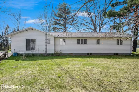 Exterior - 11655 Maple, Birch Run, MI 48415 photo 4 of 8