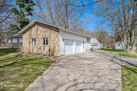 Exterior - 11655 Maple, Birch Run, MI 48415 photo 3 of 8
