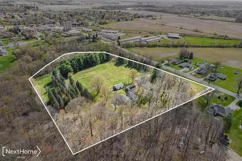 View/Area - 11655 Maple, Birch Run, MI 48415 photo 5 of 12