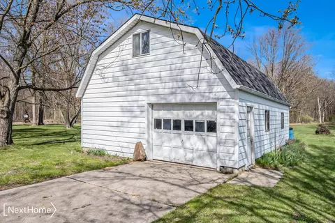 Exterior - 11655 Maple, Birch Run, MI 48415 photo 2 of 8