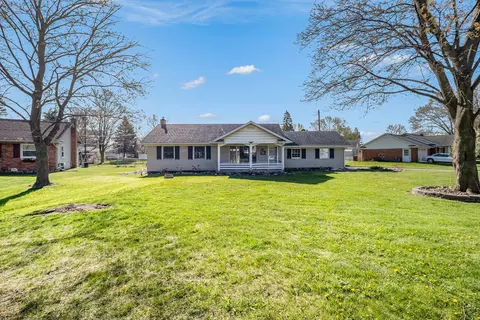 Exterior - 4359 Captains Ln, Flint, MI 48507 photo 10 of 12