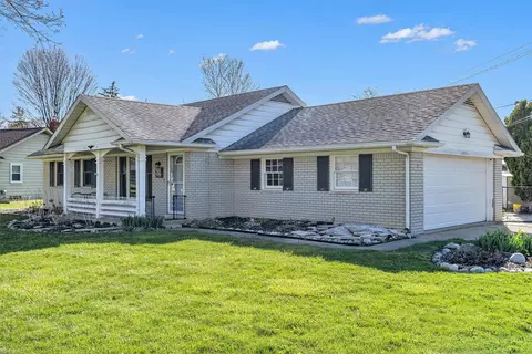Exterior - 4359 Captains Ln, Flint, MI 48507 photo 2 of 12