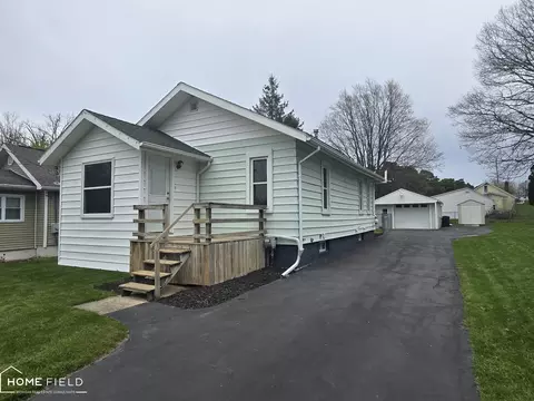 1107 S Pearce, Owosso, MI 48867