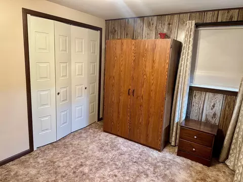 Bedroom - 11088 Bare, Clio, MI 48420 photo 4 of 10