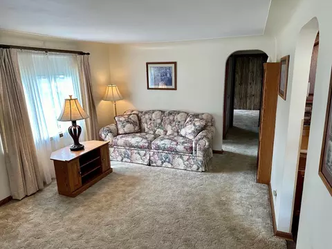 Living - 11088 Bare, Clio, MI 48420 photo 2 of 5