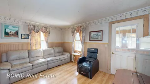 Living - 12903 Alma, Burt, MI 48417 photo 3 of 3