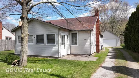 Exterior - 12903 Alma, Burt, MI 48417 photo 2 of 7