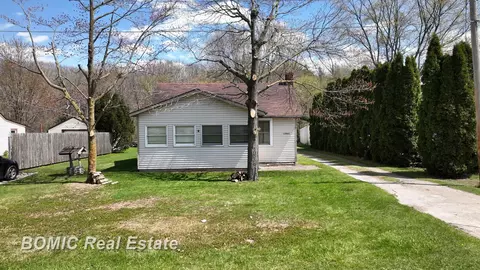 12903 Alma, Burt, MI 48417