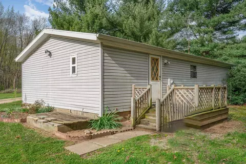 Exterior - 13991 N N Riv, Constantine, MI 49042 photo 6 of 9
