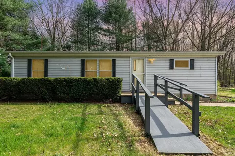 13991 N N Riv, Constantine, MI 49042