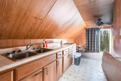 Bath - 13991 N N Riv, Constantine, MI 49042 photo 2 of 2