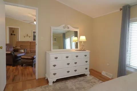 Bath - 2545 Lakeshore Rd #LOT 71, Applegate, MI 48401 photo 1 of 5