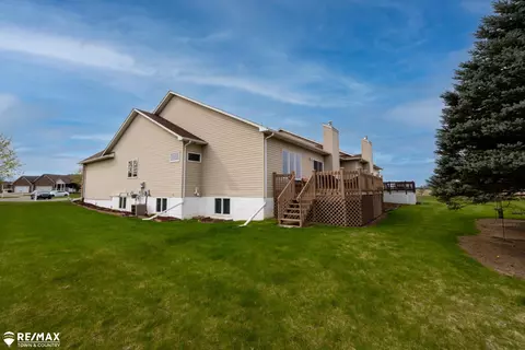 Exterior - 6354 Queens, Flushing, MI 48433 photo 10 of 11