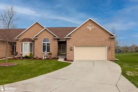 6354 Queens, Flushing, MI 48433