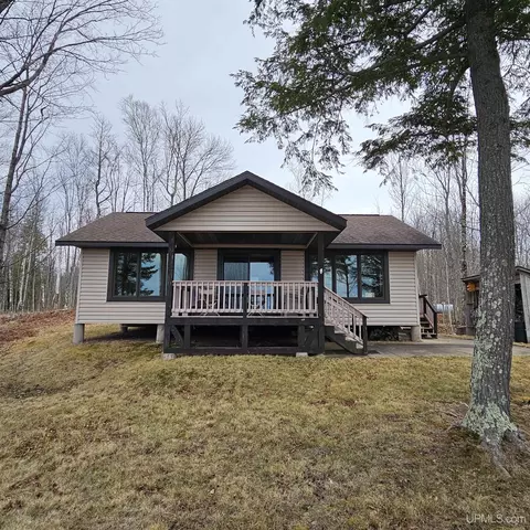 14451 N Kildeer Crk, Ironwood, MI 49938