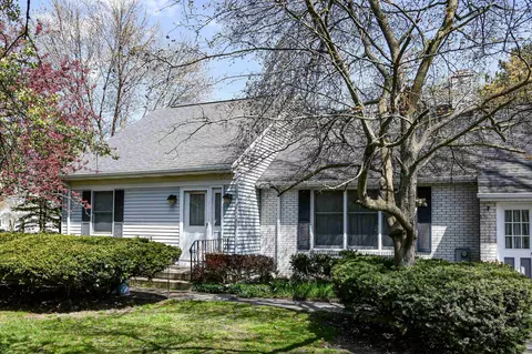 908 Powell, Essexville, MI 48732
